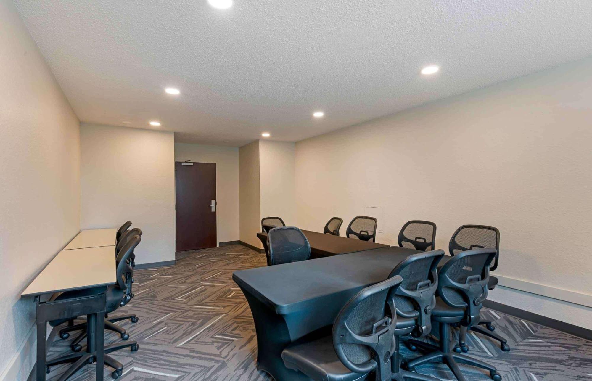 Extended Stay America Suites - Chicago - Woodfield Mall Schaumburg Bagian luar foto